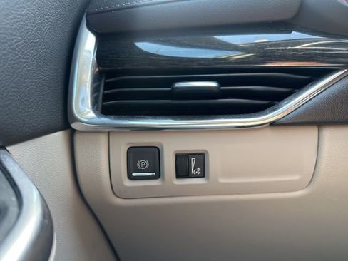 Used 2020 Cadillac XT4 Premium Luxury w/ Cold Weather Package FWD image 49