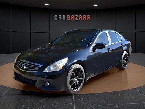 Used 2013 INFINITI G37 Journey w/ Premium Pkg image 13