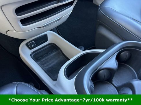 Certified 2023 Chrysler Pacifica Touring-L image 59