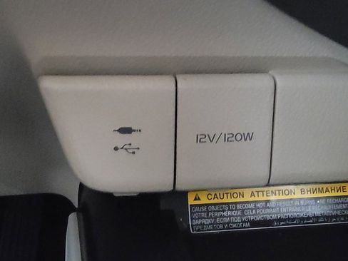 Used 2018 Toyota Camry XLE w/ Audio Package FWD image 25