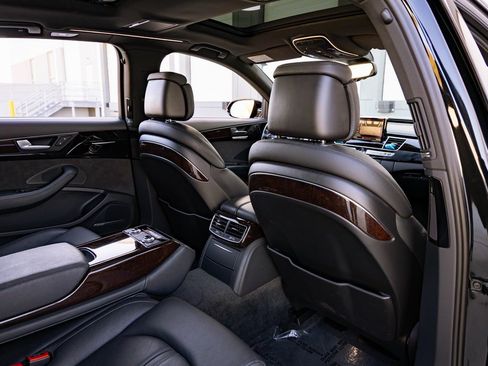 Used 2017 Audi A8 L 3.0T w/ Executive Package image 27