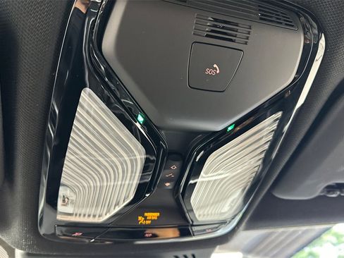 Used 2023 BMW X5 xDrive45e w/ Executive Package image 35