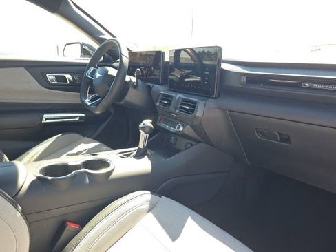 Used 2024 Ford Mustang EcoBoost image 13