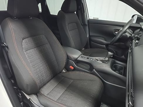 Used 2024 Honda HR-V Sport image 14