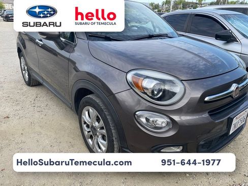 Used 2016 FIAT 500X Lounge FWD image 1