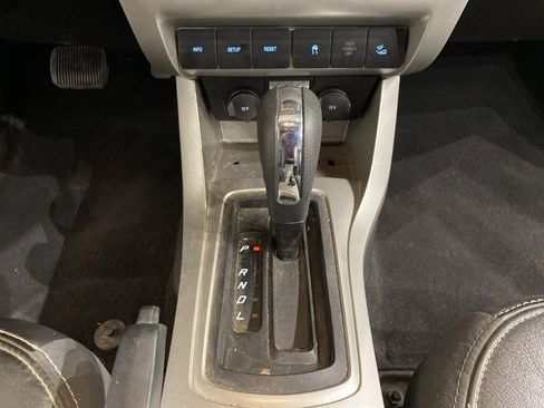 Used 2010 Ford Focus SES image 13