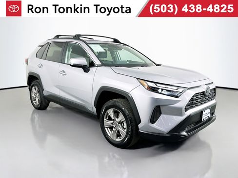 Used 2024 Toyota RAV4 XLE image 1