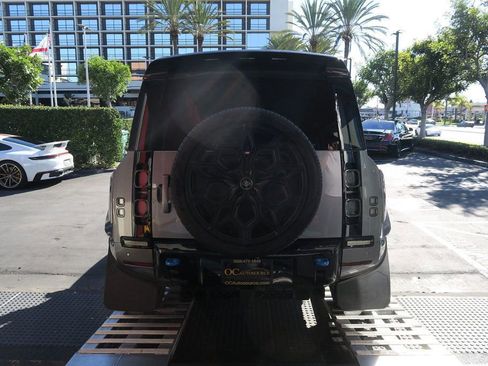 Used 2024 Land Rover Defender 110 X-Dynamic SE image 58