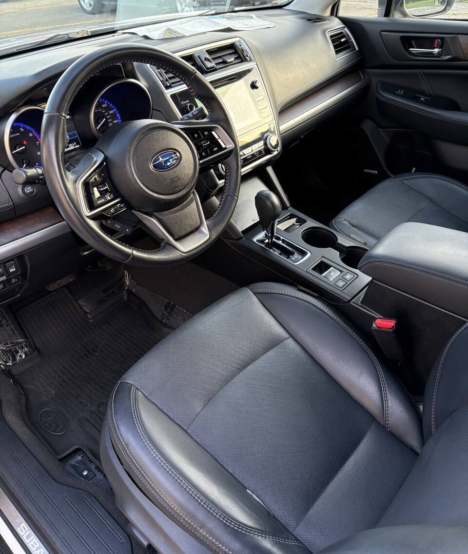 Used 2018 Subaru Outback 2.5i Limited AWD/4WD image 7