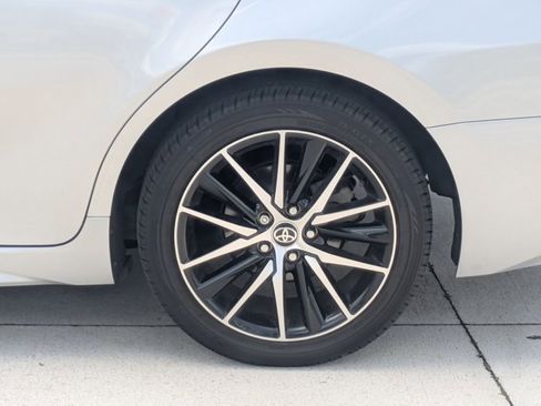 Used 2023 Toyota Camry SE FWD image 15