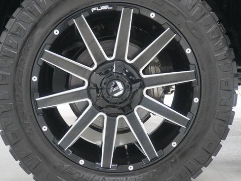 Used 2019 Toyota 4Runner SR5 Premium AWD/4WD image 29