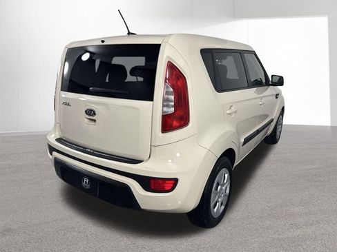 Used 2012 Kia Soul FWD image 31