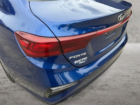 Used 2020 Kia Forte LXS FWD image 21