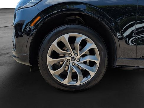Used 2025 Lincoln Aviator AWD w/ Jet Appearance Package image 9