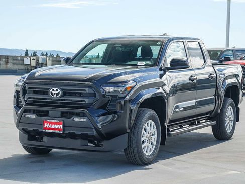 New 2026 Toyota Tacoma SR5 image 3