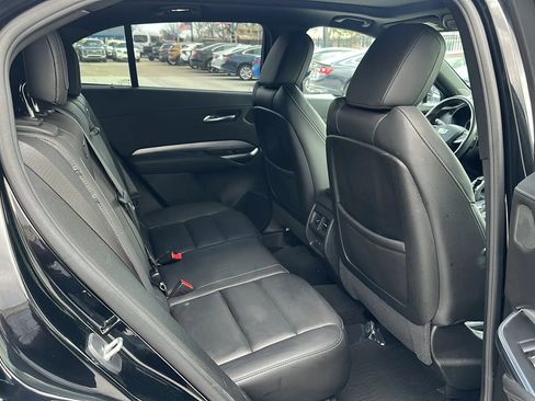 Used 2021 Cadillac XT4 Premium Luxury w/ Cold Weather Package image 17