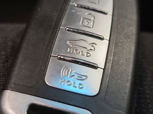 Used 2020 Hyundai Veloster N w/ Performance Package image 31