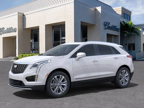 New 2025 Cadillac XT5 Premium Luxury w/ LPO, Floor Liner Package image 2