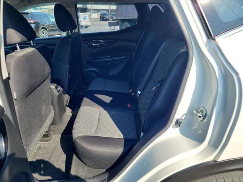 Certified 2017 Nissan Rogue Sport SV w/ SV All-Weather Package image 24