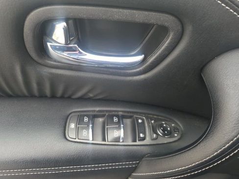 Used 2019 Nissan Armada SL w/ Premium Package image 31