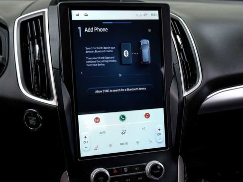 Used 2022 Ford Edge SEL AWD/4WD image 29