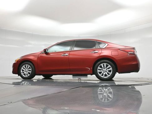 Used 2015 Nissan Altima 2.5 S w/ Power Driver Seat Package image 49