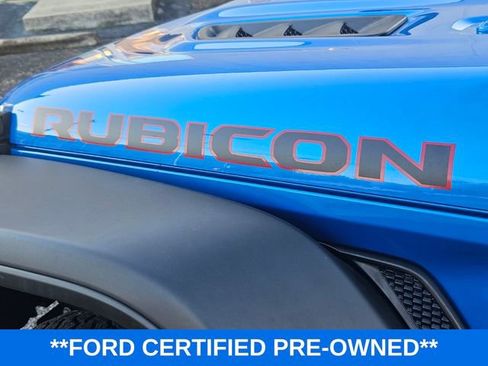 Used 2023 Jeep Gladiator Rubicon w/ Cold Weather Group image 7