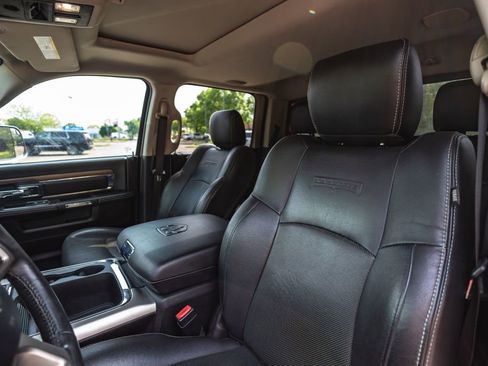 Used 2016 RAM 1500 Laramie w/ Convenience Group AWD/4WD image 19