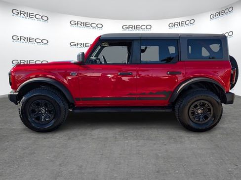 Used 2023 Ford Bronco Wildtrak image 4