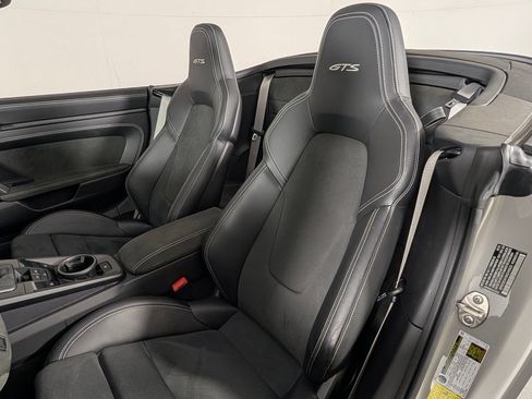 Certified 2022 Porsche 911 Carrera 4 GTS AWD/4WD image 5