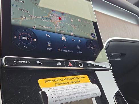 New 2026 Mercedes-Benz GLC 300 4MATIC image 14