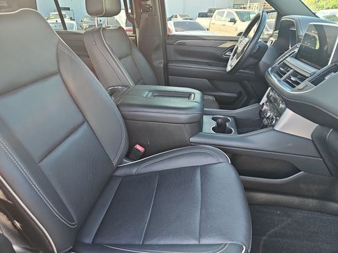 Used 2023 GMC Yukon SLT RWD image 10