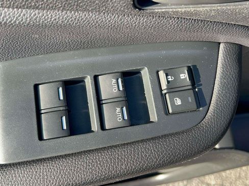 Used 2023 Honda Passport EX-L image 25