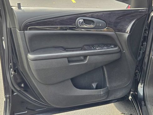 Used 2015 Buick Enclave Leather FWD image 32