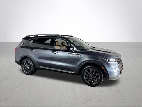 Used 2022 Kia Sorento SX Prestige w/ Rust Color Package AWD/4WD image 4