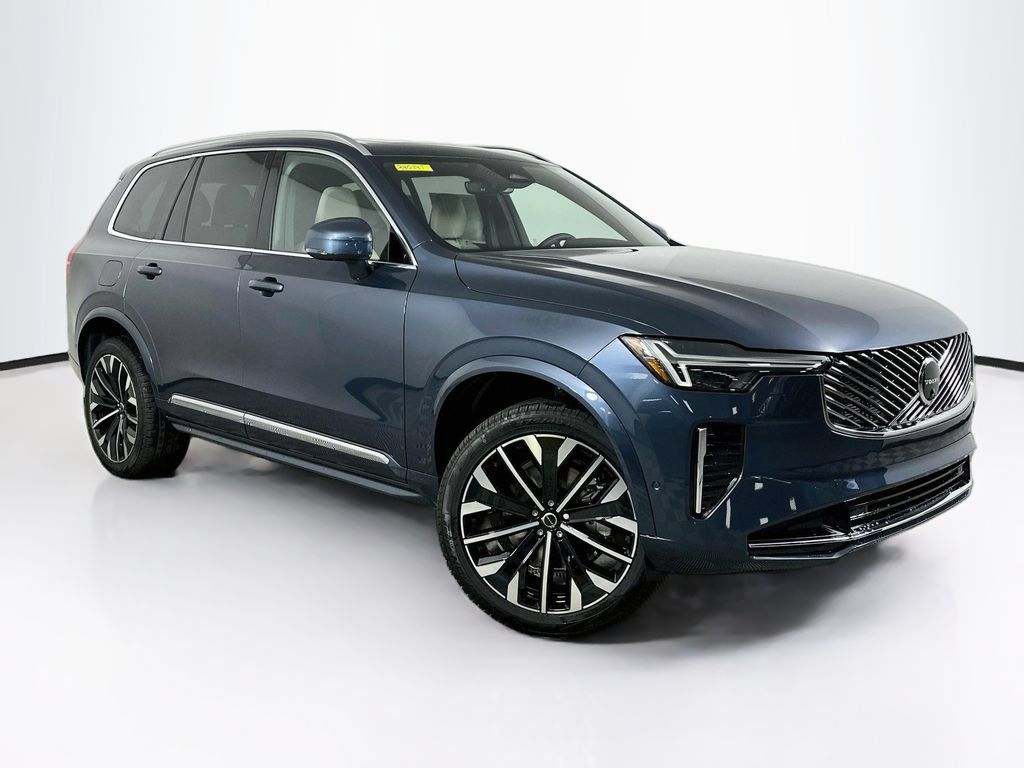 Used 2026 Volvo XC90 B5 Plus w/ Protection Package Premier AWD/4WD image 1
