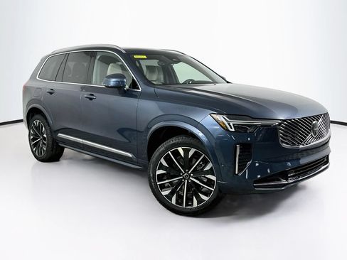 Used 2026 Volvo XC90 B5 Plus w/ Protection Package Premier AWD/4WD image 1