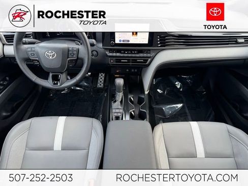 Certified 2025 Toyota Camry SE w/ Convenience Package image 10