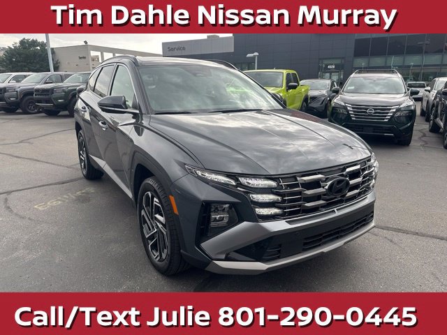 Used 2025 Hyundai Tucson Limited AWD/4WD image 3