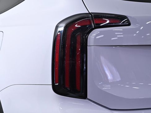 Used 2023 Kia Telluride SX Prestige X-Pro image 6