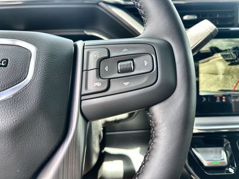 New 2026 GMC Sierra 2500 Denali Ultimate AWD/4WD image 31