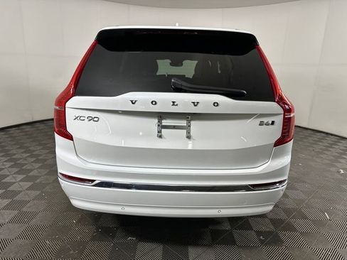 Used 2023 Volvo XC90 B6 Ultimate image 4