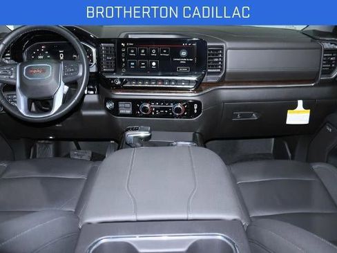 Certified 2025 GMC Sierra 1500 Elevation w/ Elevation Premium Package AWD/4WD image 29