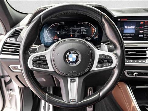 Used 2023 BMW X6 xDrive40i w/ M Sport Package AWD/4WD image 17