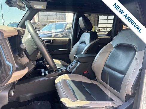 Used 2024 Ford Bronco Wildtrak AWD/4WD image 17