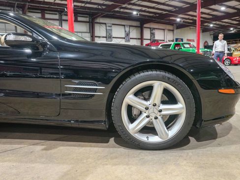 Used 2005 Mercedes-Benz SL 500 image 11