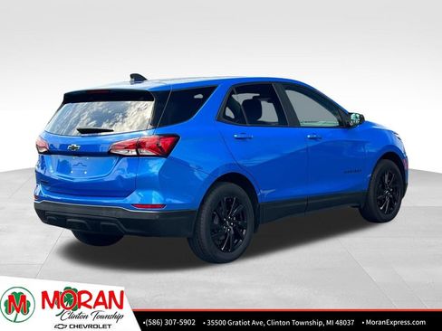 Certified 2024 Chevrolet Equinox LS w/ LS Convenience Package FWD image 6