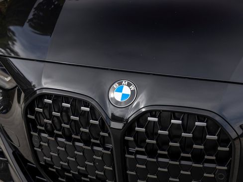 Used 2022 BMW M440i Coupe w/ Shadowloine Package RWD image 17