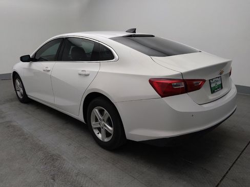 Used 2024 Chevrolet Malibu LS image 3