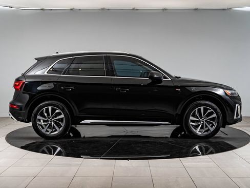 Used 2023 Audi Q5 2.0T Premium Plus w/ Premium Plus Package AWD/4WD image 11